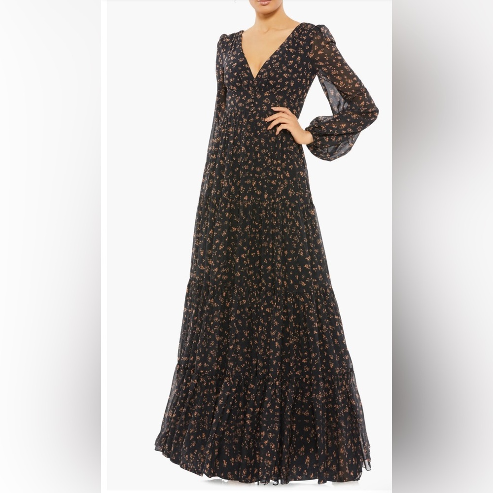 Mac Duggal Black Floral Long Sleeve Chiffon A-Line Gown Sz 2 NEW